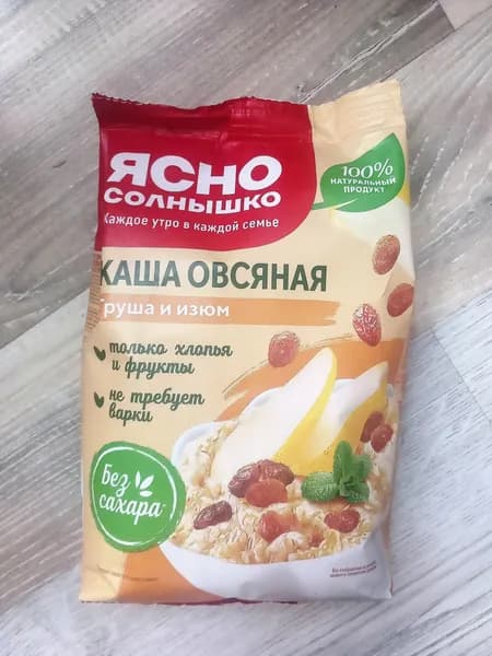 Каша овсяная Ясно солнышко ( груша и изюм ) , не требуют варки , 300 гр