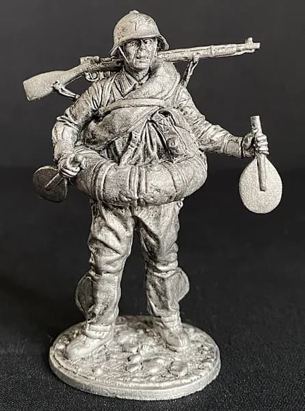 Оловянная фигурка Боец-пловец РККА в костюме МПК с веслами 1939-1943 гг: эксклюзивный подарок мужчине на 23 февраля и День Победы 9 мая для ценителей военной истории