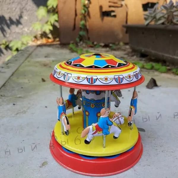 Игрушки и игры антиквариант/винтаж