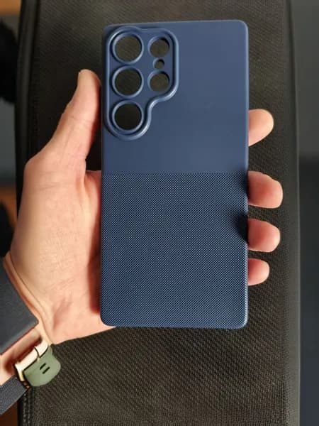Чехол пупырчатый на Samsung S25 Ultra матовый синий