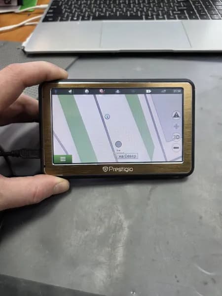Навигатор Prestigio 5266BT. Товар уцененный