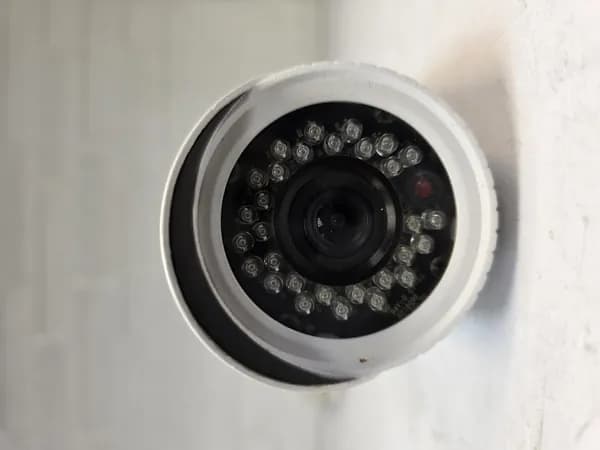 IP Камера LTV-ICDM1-E6235l
