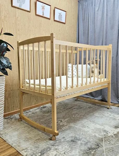 Массив Кровать детская 67х125х105 см,