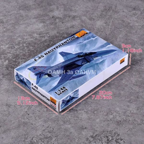 Модель сборки 1 / 144 истребитель - призрак F 4S США
