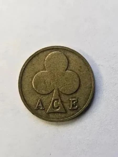 жетон легендарного рокерского кафе Лондона ACE (ТУЗ)