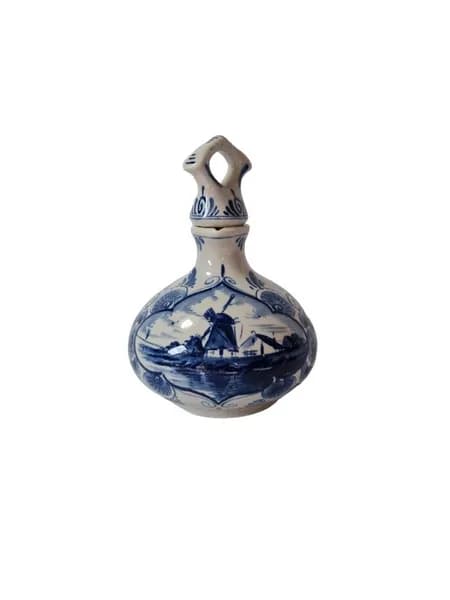 Кувшин винтажный с крышкой-пробкой Delft Blue / Erven Lucas Bols Amsterdam 1575 "Мельницы", фарфор, 22 x 11см, Голландия, 1950-60гг.