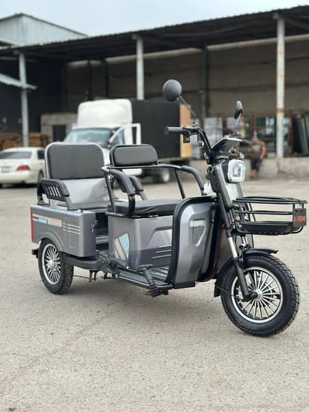 Электроскутер трёхколёсный 1200W, 48V 20Ah, до 45 км, до 200 кг, для взрослых