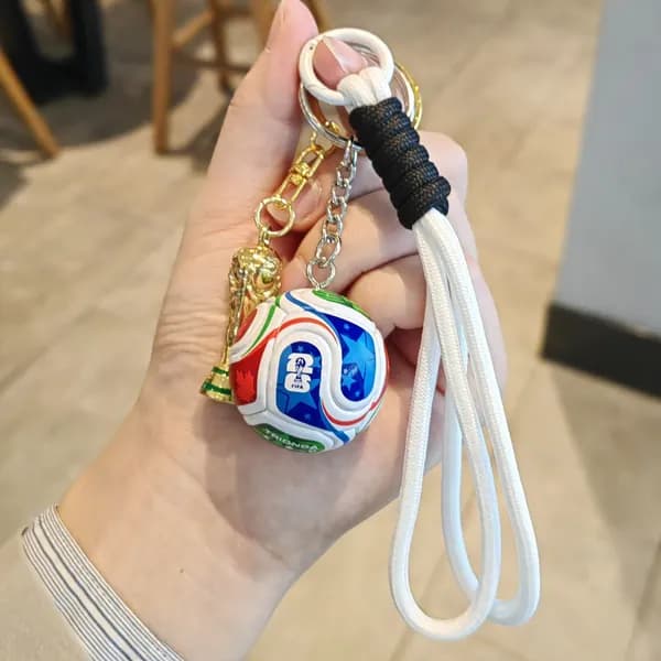 металлический брелок на ЧМ 22