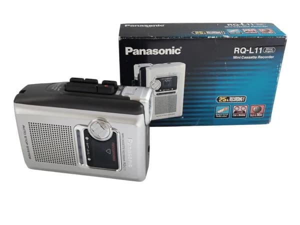 Ретро Кассетный диктофон RQ-L11 Cassette Recorder. Товар уцененный