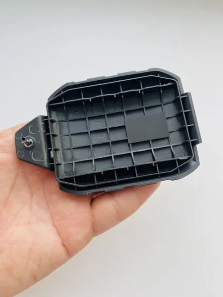 Крышка батарейного отсека навигатора Garmin GPSMAP 276CX