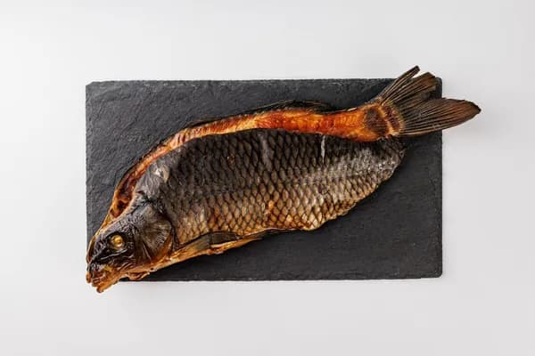 Карп пласт горячего копчения, вес, 100 г