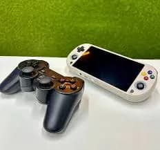 Портативная игровая приставка консоль с играми
