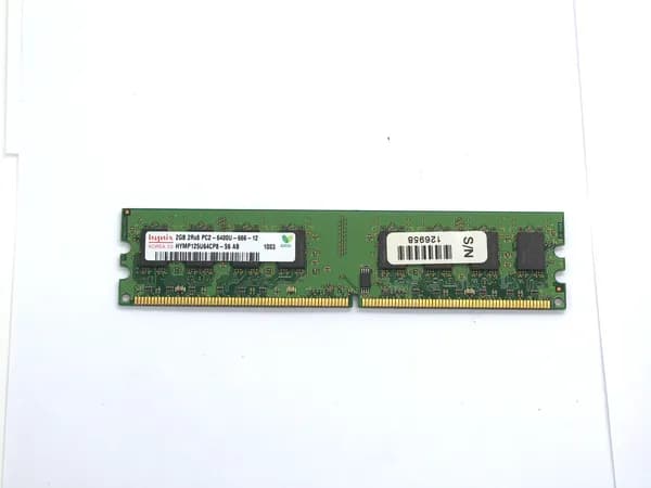 Hynix Оперативная память DIMM DDR2 DDR2, 800 МГц, 1 x 2 ГБ (PC-6400)