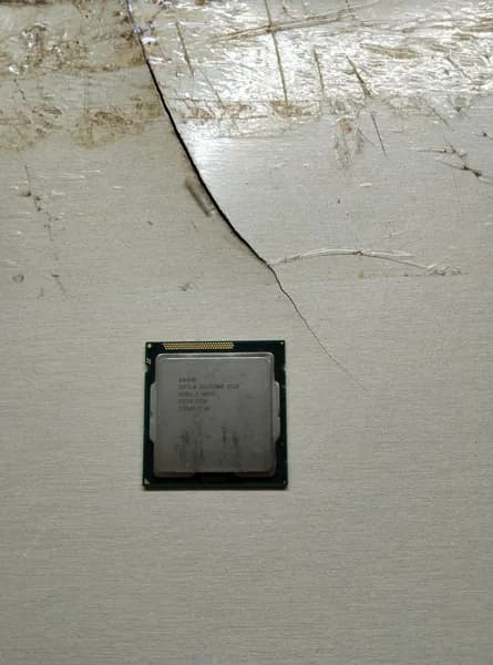 Процессор Процессор Intel Celeron G530 BOX (без кулера)