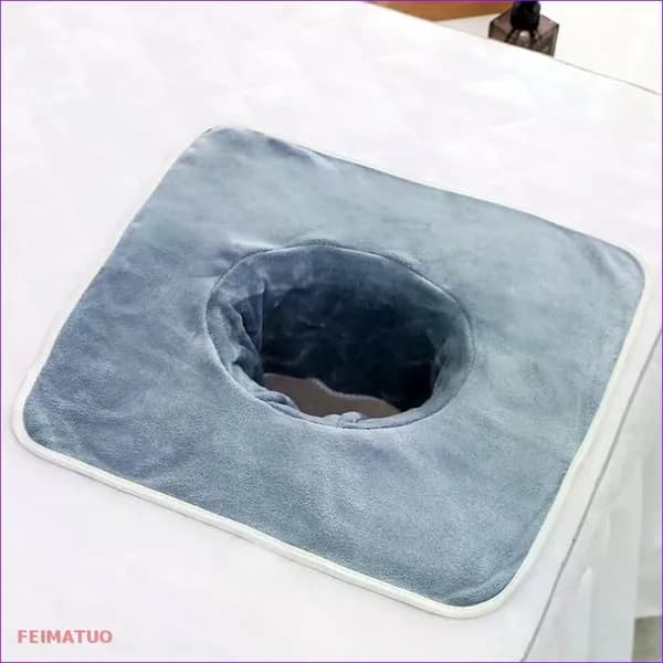 1 кусок 35*35 см полотенце с отверстием для косметического ложа