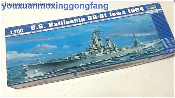 Trumpeter 1/700 05701 Американский линкор BB-61 Iowa 1984Корабль