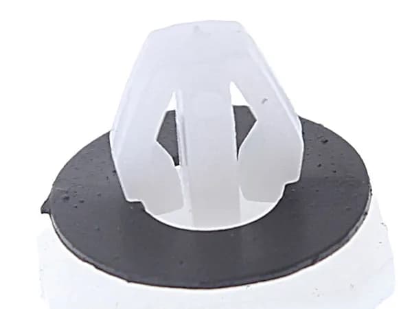 Клипса FORD деталей кузова BSG / Арт. BSG30995001