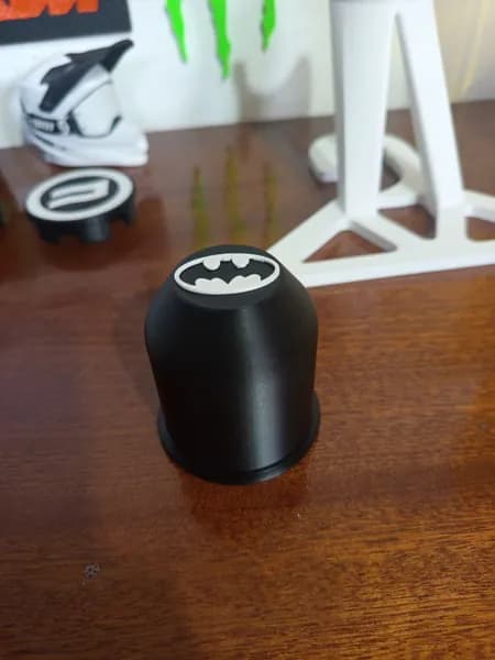 колпачок на фаркоп batman