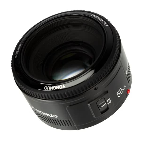 Объектив Yongnuo YN 50 mm f/1.8 для Canon EF