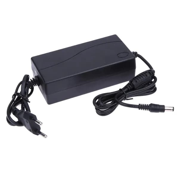 Блок питания 15 В 4 А с защитой от перегрузки и короткого замыкания, вход 100 240 В, разъём 5,5 2,5 мм