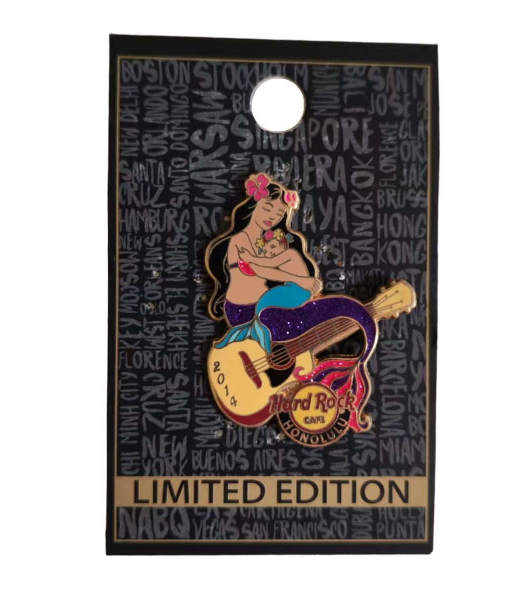 Значок Hard Rock Cafe Hololulu Mother's Embrace mermaid