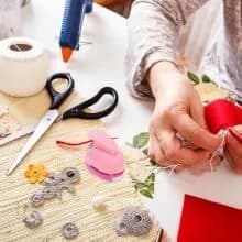 Ручной тиснитель NUOBESTY для рукоделия, скрапбукинга и создания бумажных изделий, портативный, легкий, размер 2.83x2.24 дюйма.