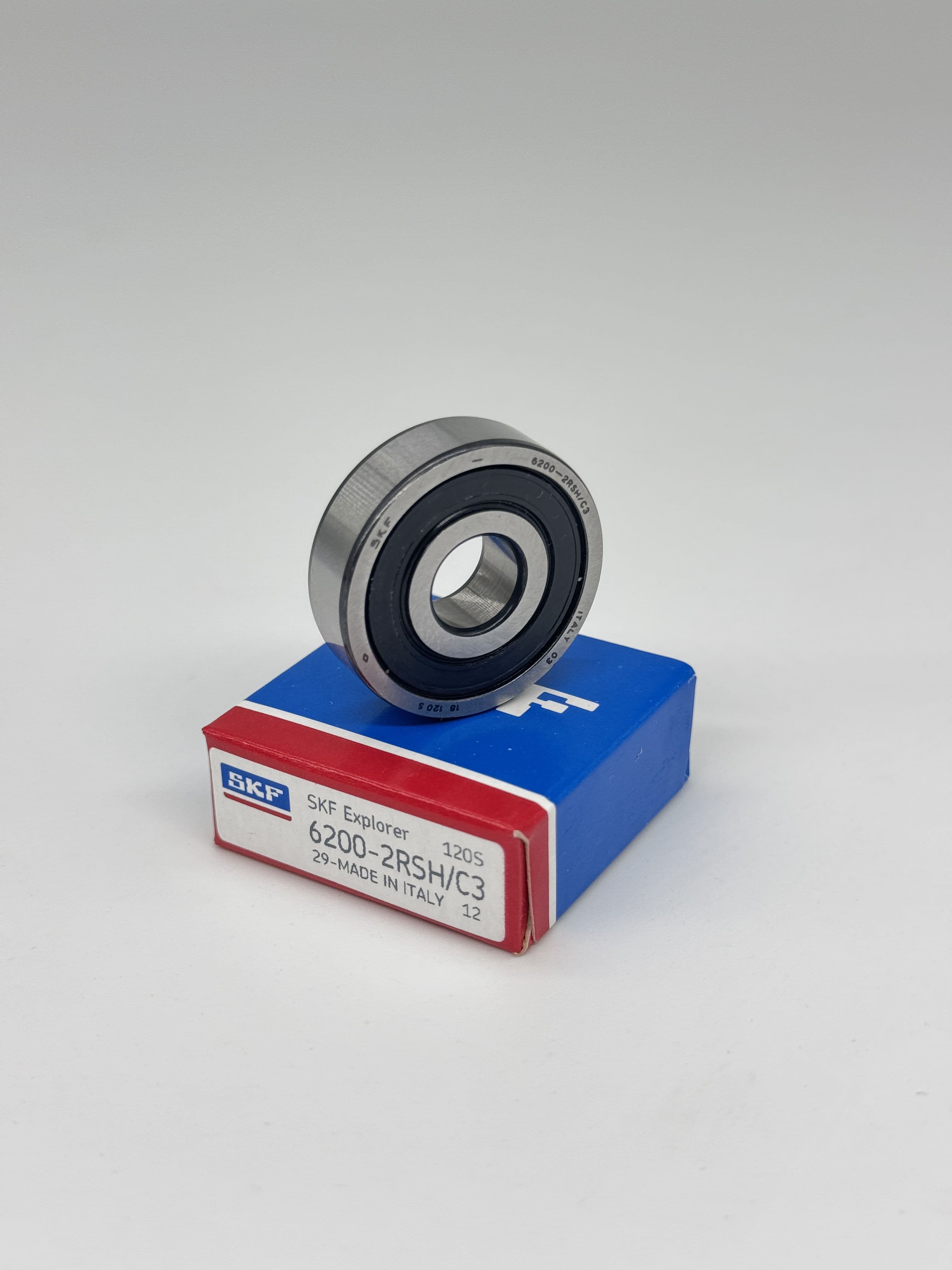Подшипник SKF 6200-2RSH/C3 (180200) 10х30х9 на Белаз (540,548,75),Камаз,Краз,Маз,Моаз,