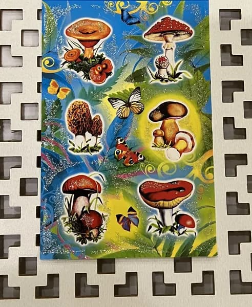 Наклейки и стикеры Грибы бумажные