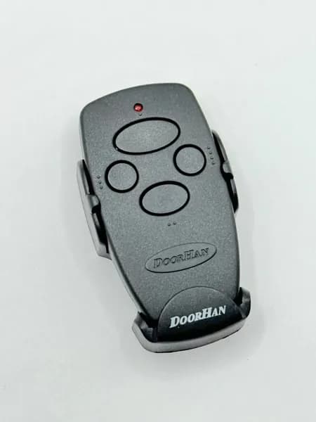 Пульт DoorHan transmitter 4 black (433мгц 4-х канальный)
