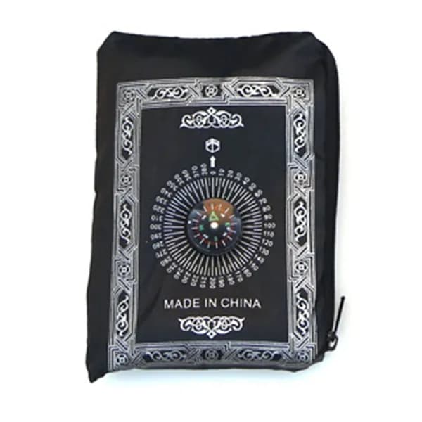Портатив-ный водопроницаемый ковер для моли-дов с неподвижным узором в исландском городе Э