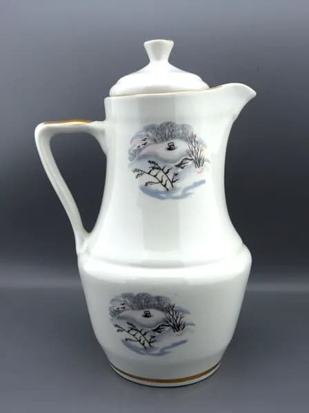 Кофейник ЗИМНИЙ ПЕЙЗАЖ фарфор Целиноградский фарфоровый завод 1960-е гг