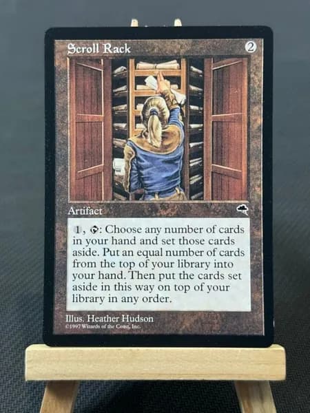 Заголовок: Волшебство в твоих руках: Уникальная карта Magic: The Gathering (MTG) с защитным протектором в подарок!
