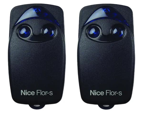 Пульт для ворот и шлагбаума Nice FLO2R-SKIT2 комплект 2шт, сделано в Италии