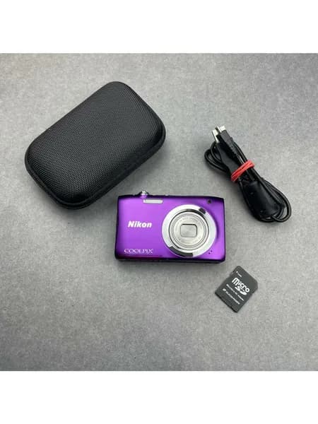 Цифровой компактный фотоаппарат Nikon Coolpix A100 (20.1 Мп), фиолетовый