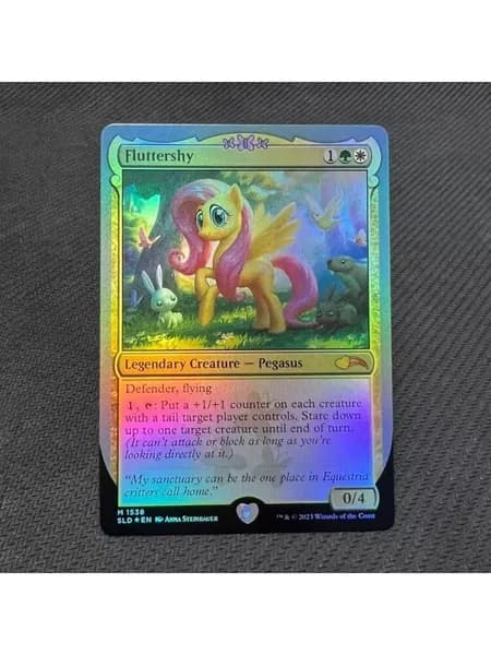 Высококачественная игровая карта Magic The Gathering, подходящая для семейных и дружеских посиделок, поставляется в прозрачном наборе.