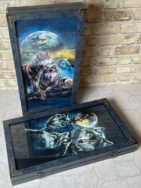 Нарды большие деревянные "Ночные Волки", размер 60 на 60 см, игровое поле под стеклом, из натурального дерева, обтянуты экокожей премиум класса, нарды подарочные