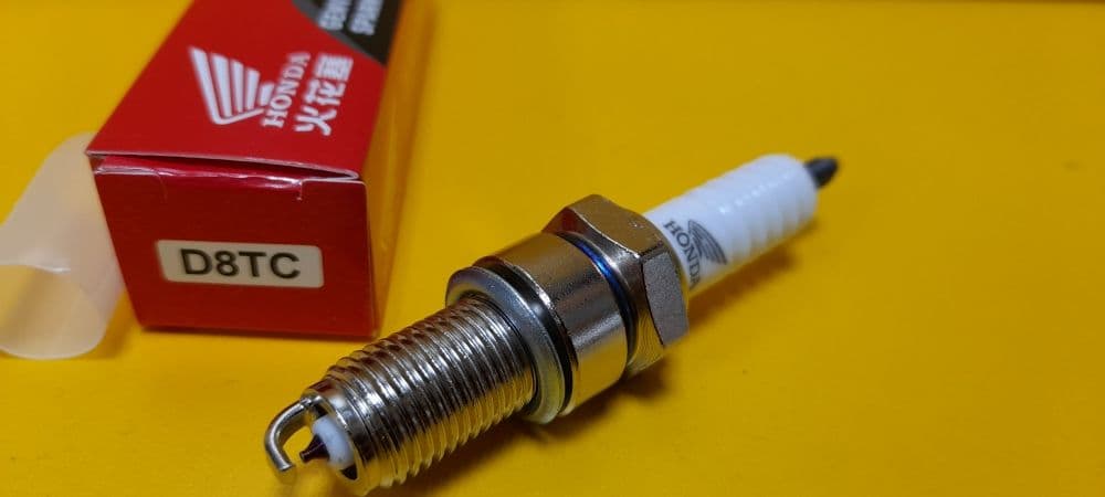 Honda Свеча зажигания арт. szD8tc169FMM, 1 шт.