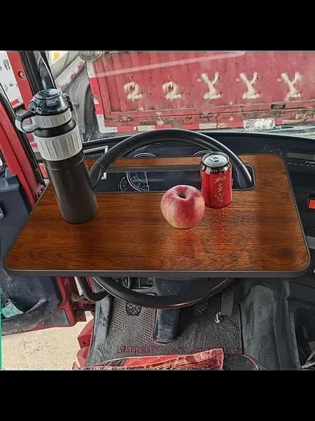 Управляемый автомобильный столик для салона