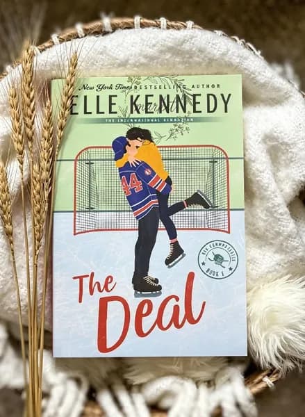 Off-Campus Book 1 The Deal by Elle Kennedy Bestseller Sports Fiction