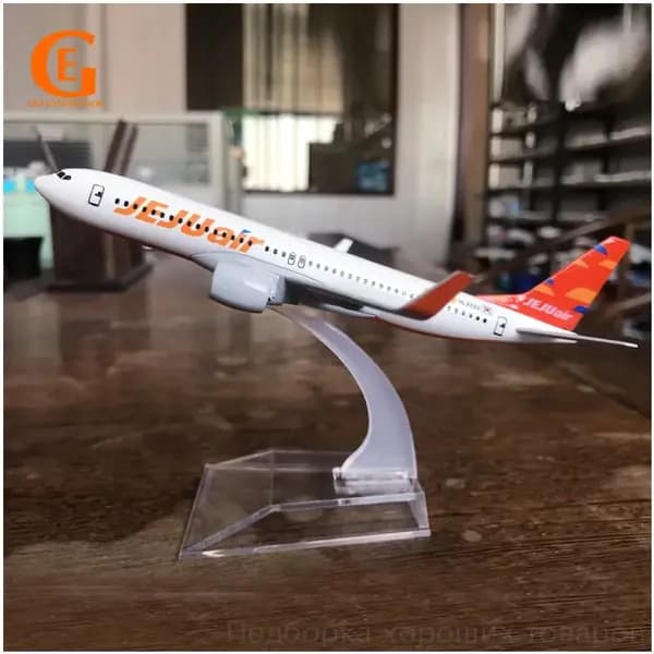 Эксклюзивная летательная модель Боинг 737 авиаперевозчика Чеджудо выполнена из металла