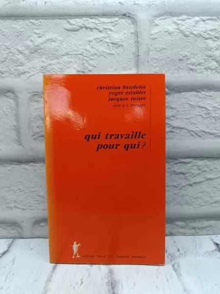 Qui travaille pour qui?