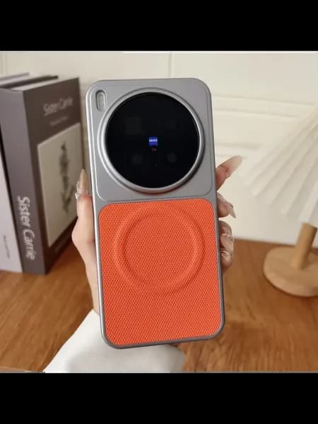 Чехол Vivo X200 Pro оранжевый, магнитный, текстура