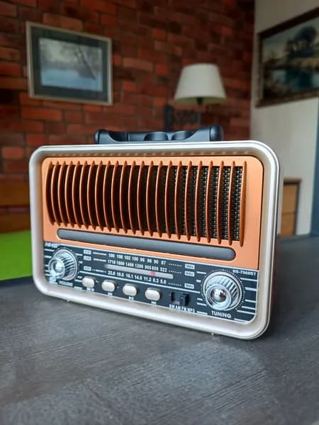 Радиоприемник в ретро стиле NNS NS-7069BT USB, MP3, Bluetooth