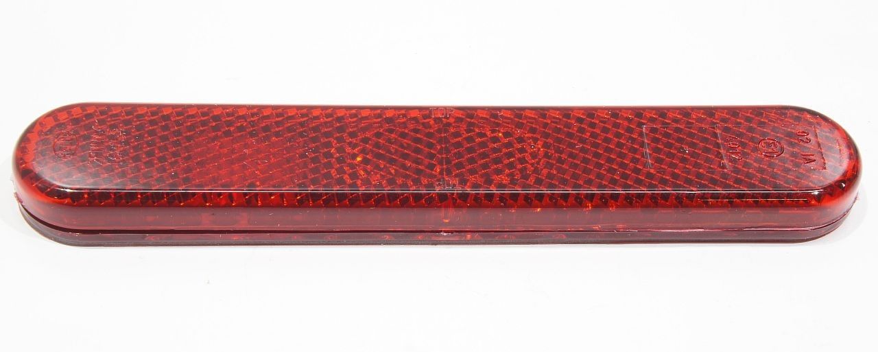 Светоотражатель красный Hella 8RA009226131