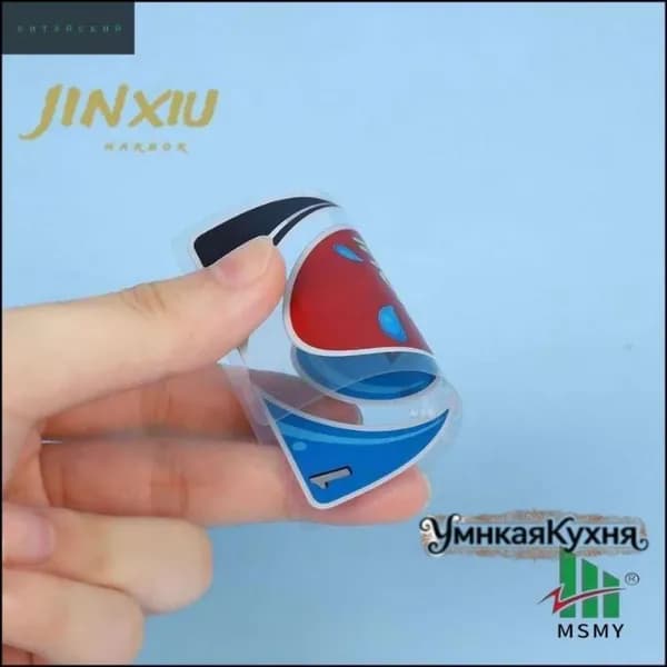 Эксклюзивная карточная игра UNO H2O от Iron Box с усиленными картами упаковывается в металлическую коробку