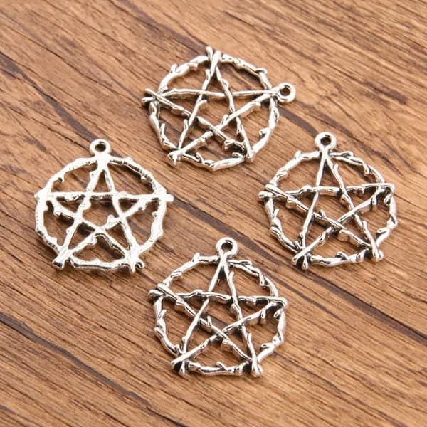 Подвеска в виде звезды 10pcs