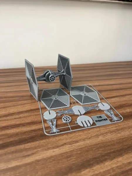 Сборная модель Истребителя из "Звёздные Войны" 3D печать из пластика