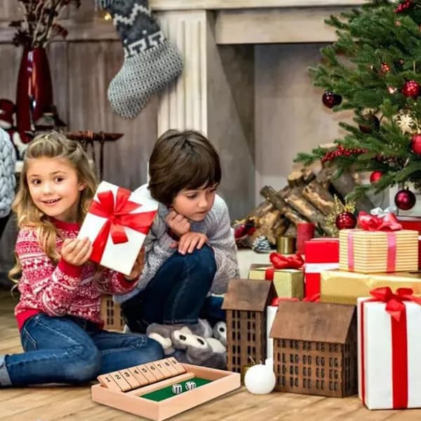 Деревянная игра для вечеринок с цифрами и кубиками