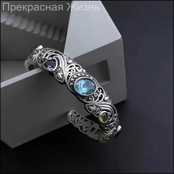 Винтажный браслет с голубым топазом