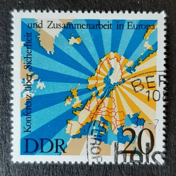 Гашеная марка ГДР 1975 г. Совещание по безопасности и сотрудничеству в Европе